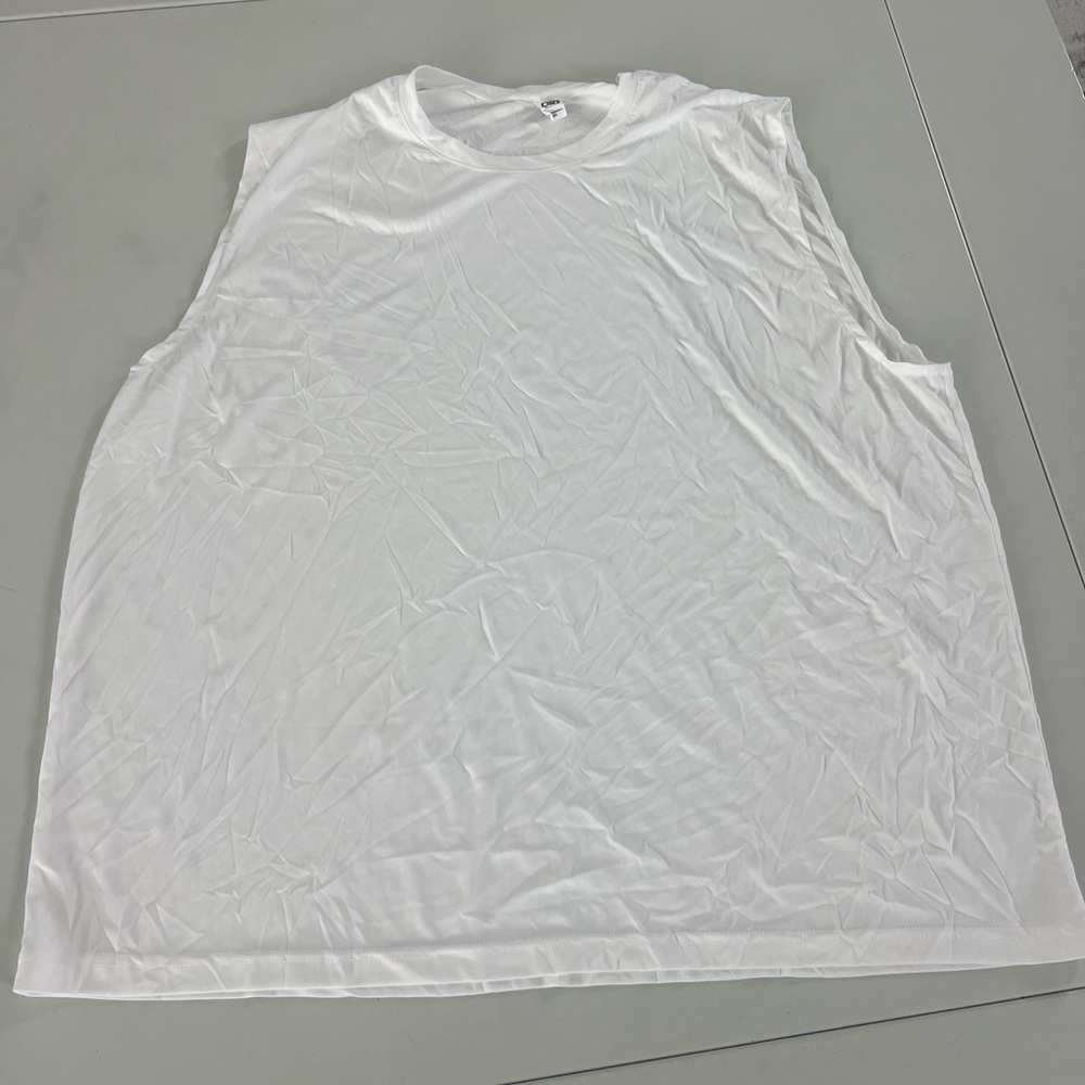 ALO Yoga White Sleeveless Muscle Tank